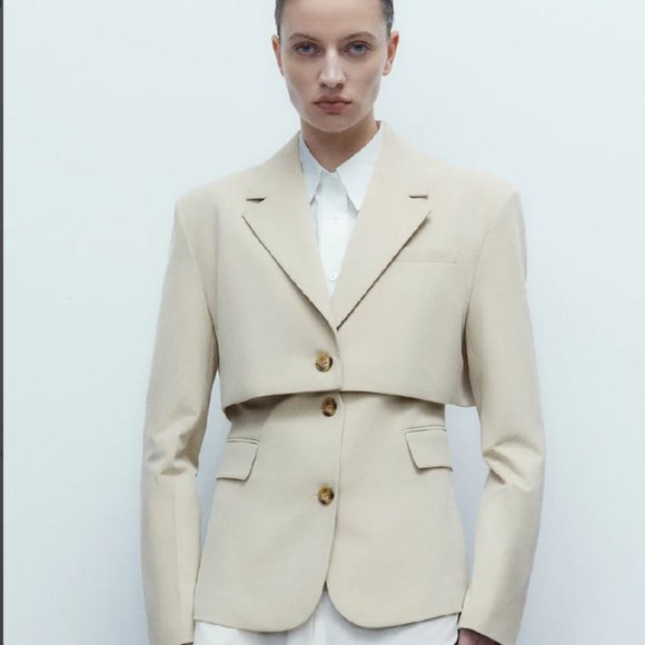 Urban Revivo - Notch Lapel Straight Blazer And Vest Set - Picture 1 of 5
